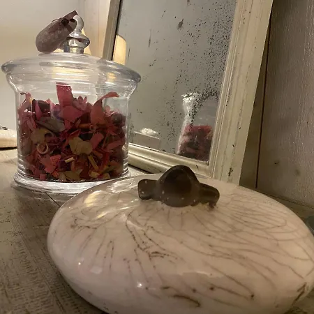 Bed & Breakfast La Rose Laitiere 4*